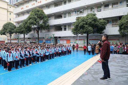 爆料南宁幼儿园事件最新,揭开虐童黑幕，家长愤怒维权纪实
