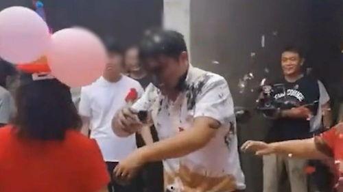 男子婚礼爆料视频,一场充满惊喜与感动的浪漫盛典