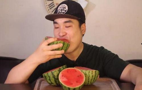 网红yp吃瓜,揭秘网红YP吃瓜背后的真相与争议
