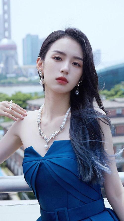 娱乐爆料张婧仪视频播放,颜值与实力并存