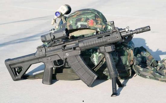 qbz最新爆料,揭秘科技巨头最新动态与未来趋势