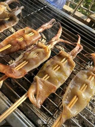 烧烤鱿鱼爆料视频,揭秘幕后制作过程与美食诱惑