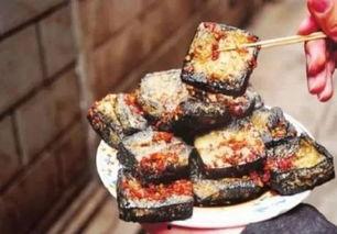 臭豆腐爆料新闻视频大全,揭秘新闻视频背后的真相与笑料