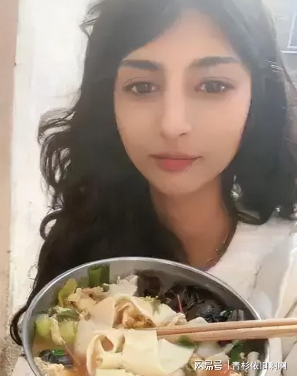 网红黄晓娜吃瓜资源,娱乐圈吃瓜大揭秘