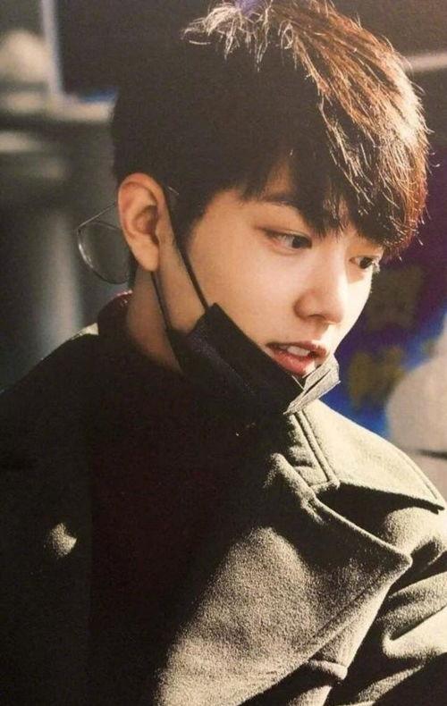 娱乐圈爆料肖战抖音号,娱乐圈爆料背后的神秘面纱”